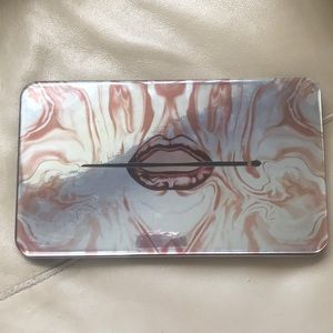 MAKEUPFOREVER LUSTROUS BLUSH PALLETE